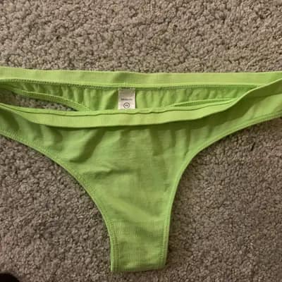 getragene Unterwäsche, Slips / Tangas