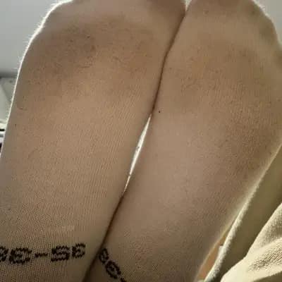 Ein Tag mit mir… 🧦👀😈 | Telegram @xoxo_juna