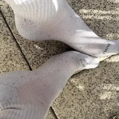 Getragene Socken – authentisch, persönlich & nur für dich