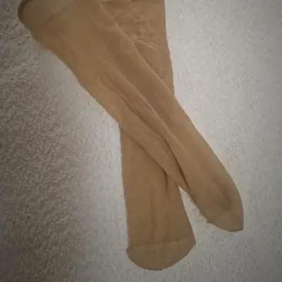 Hautfarbene Nylons+Bild