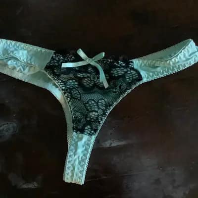 Tanga mit Spitze