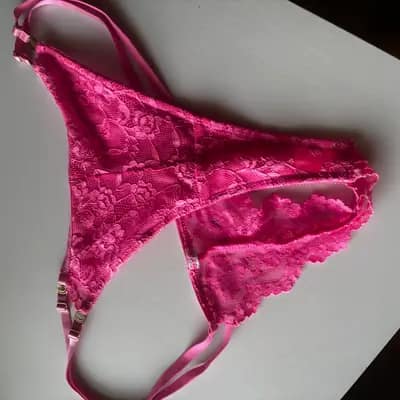 Pinker Tanga in Größe 36😋 entweder ungetragen oder getragen