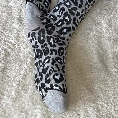 Graue Leoparden-Socken Gr. 35 💕 Wild & zierlich