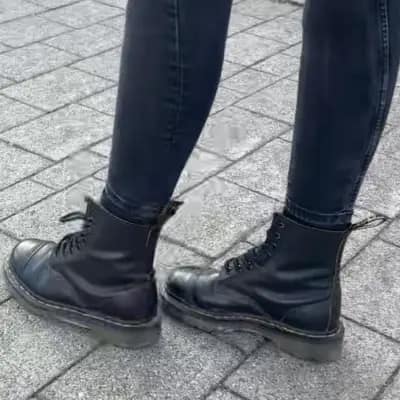 Getragene Dr. Martens