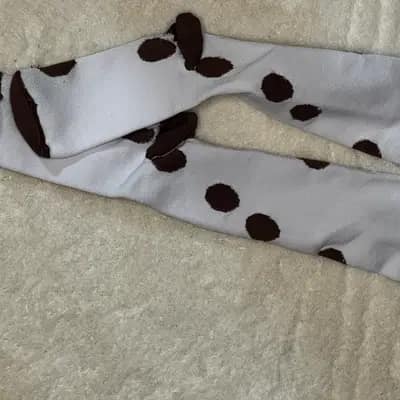 Weiße Polka-Dot-Socken – braune Punkte & Bündchen