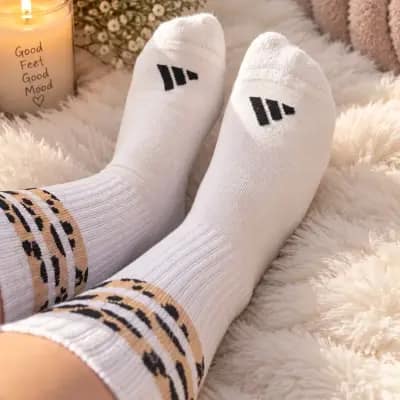 Weiße Sportsocken