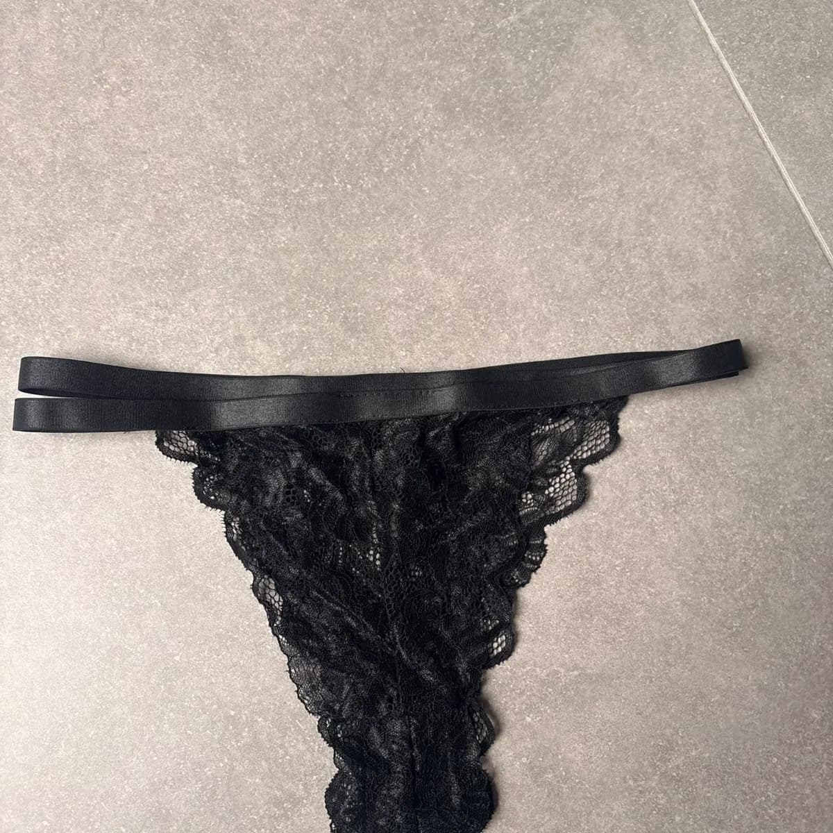 Slip zu verkaufen