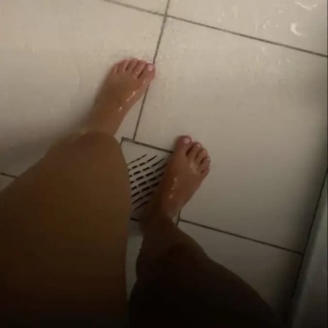 Getragene Socken und Tangas Bilder Verkauf