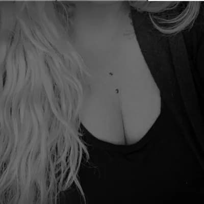 SecretMoments