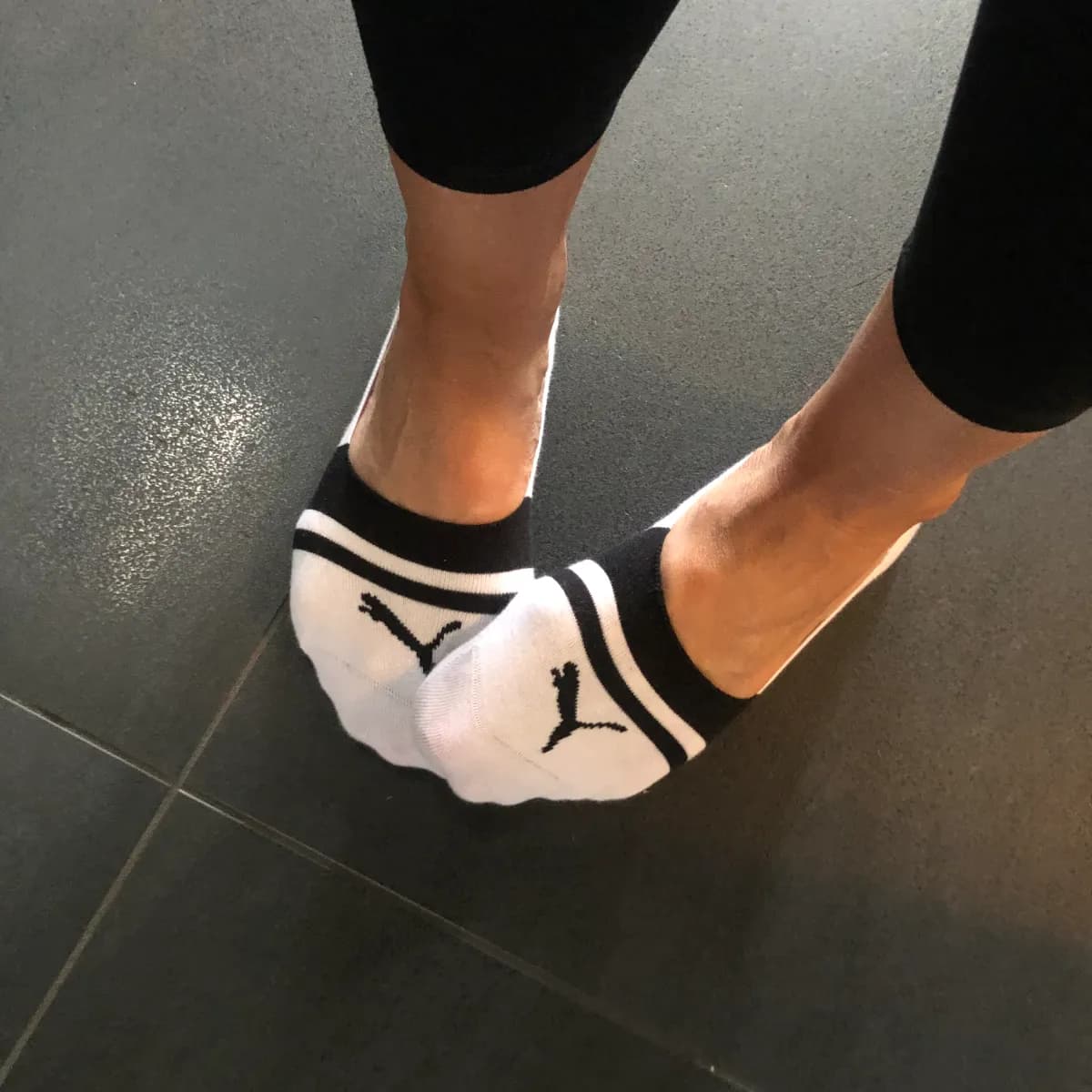 Getragene Puma Socken – persönlich getragen 🖤