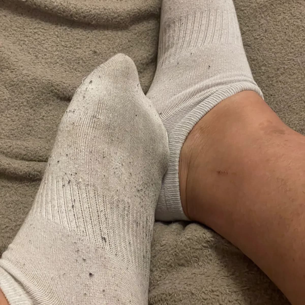Getragene Socken nach deinen Wünschen!