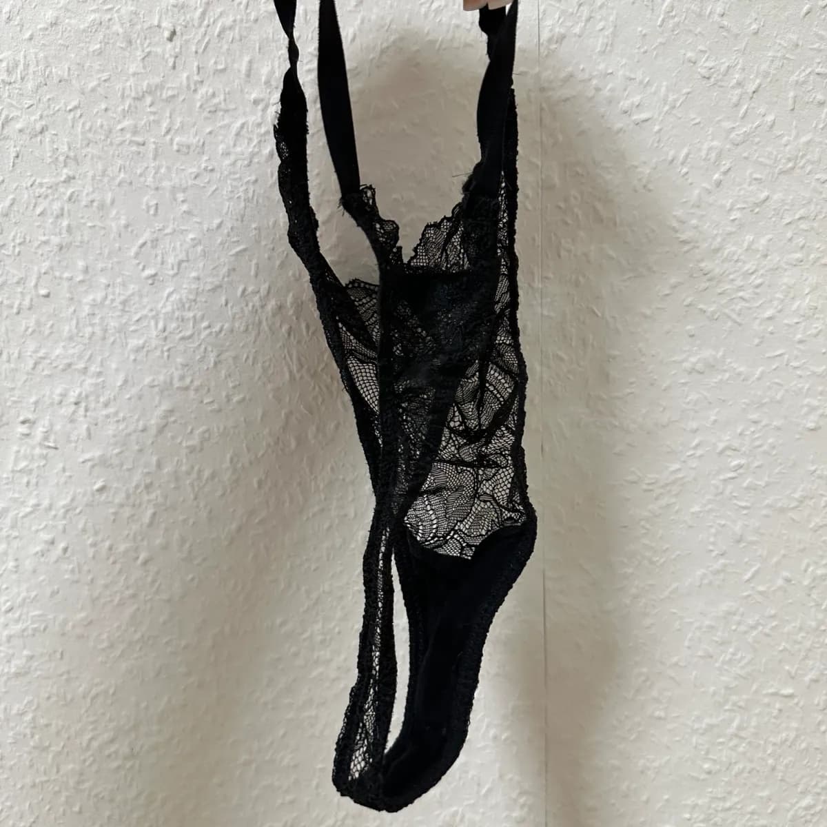 Schwarzer Tanga - persönlich getragen 🖤