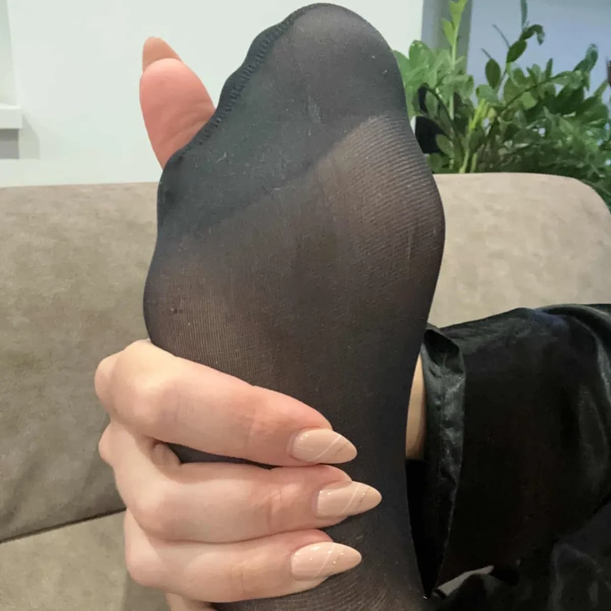 Klassische schwarze blickdichte Strumpfhose