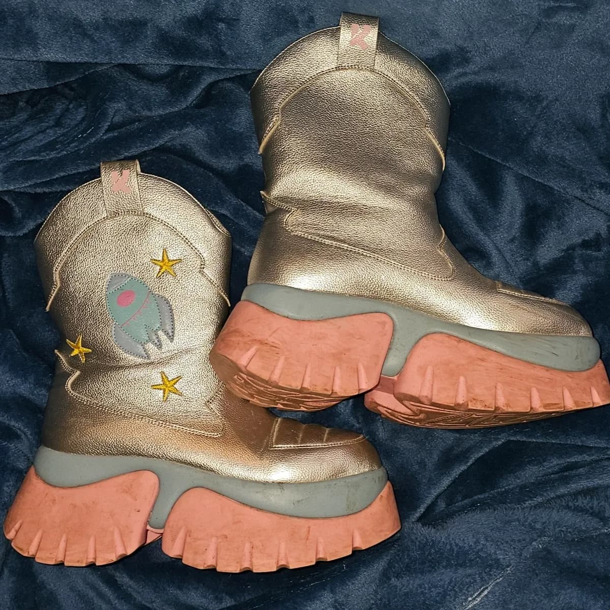 Süße getragene boots / kawaii space boots