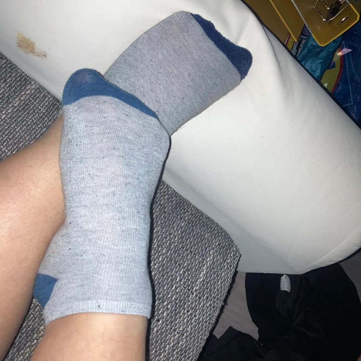 Grau blaue sneaker stinkesocken✨